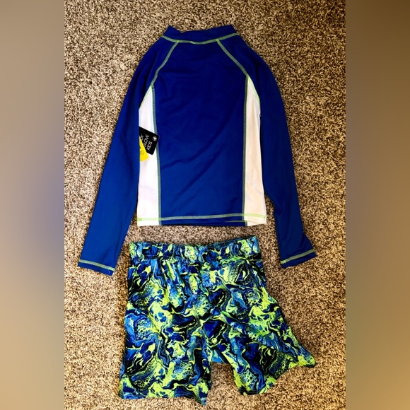 New Boy’s Body Glove Swim Trunks With Rash Guard - Picture 4 of 6